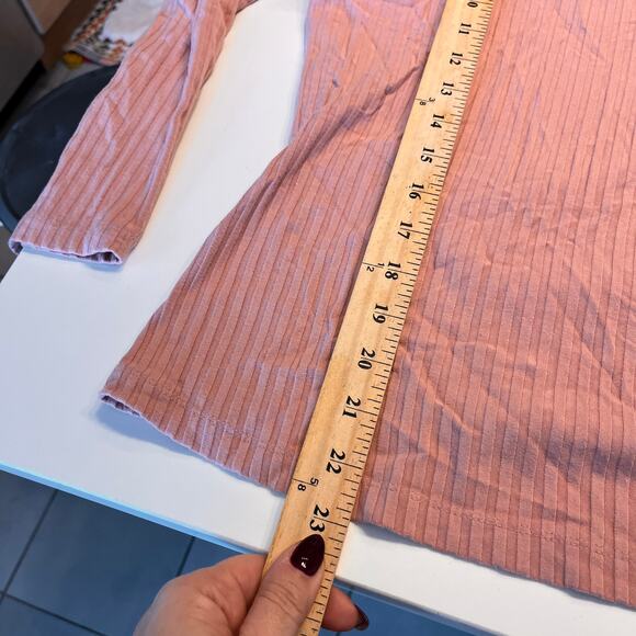 Anthropologie Pink Ribbed Off-The-Shoulder Long Sleeve Top Size 1X - Picture 8 of 9